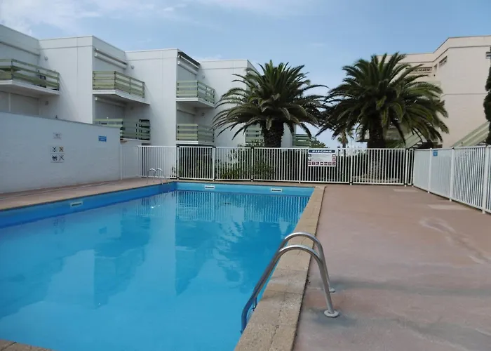 Apartamento A Port : 4 Pers, Piscine, Front De Mer, Terrasse, Parking - Fr-1-798-9 *