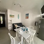 A Port : 4 Pers, Piscine, Front De Mer, Terrasse, Parking - Fr-1-798-9 アパート *