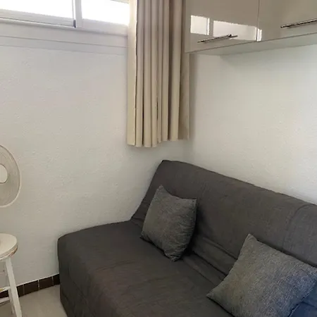 Apartment A Port : 4 Pers, Piscine, Front De Mer, Terrasse, Parking - Fr-1-798-9 Leucate