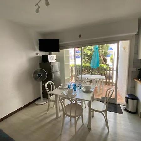 A Port : 4 Pers, Piscine, Front De Mer, Terrasse, Parking - Fr-1-798-9 *
